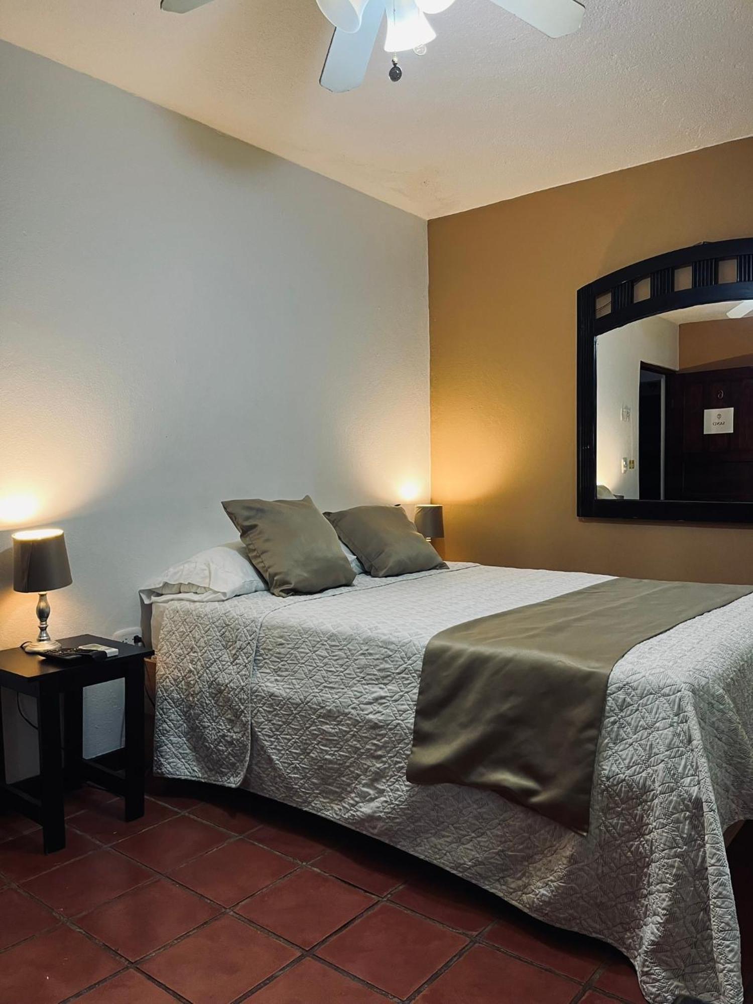 Siwo Art Guesthouse Playa Ocotal Екстериор снимка